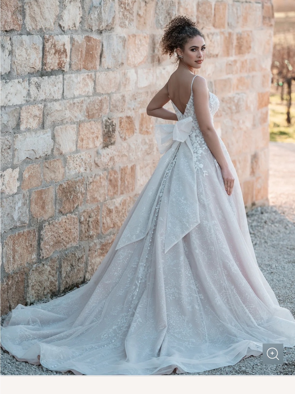 Allure Bridals Bow B26